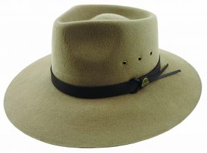 CLANCY - WATER REPELLENT WOOL FELT AUSSIE w LEATHER BAND & TAILS